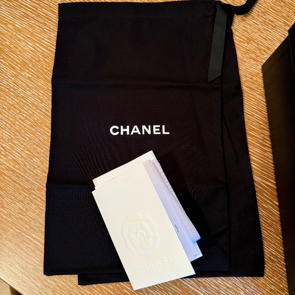 Chanel Iridescent Tweed and Grosgrain Ballerina Flats, Size 41.5 - Picture 7 of 8